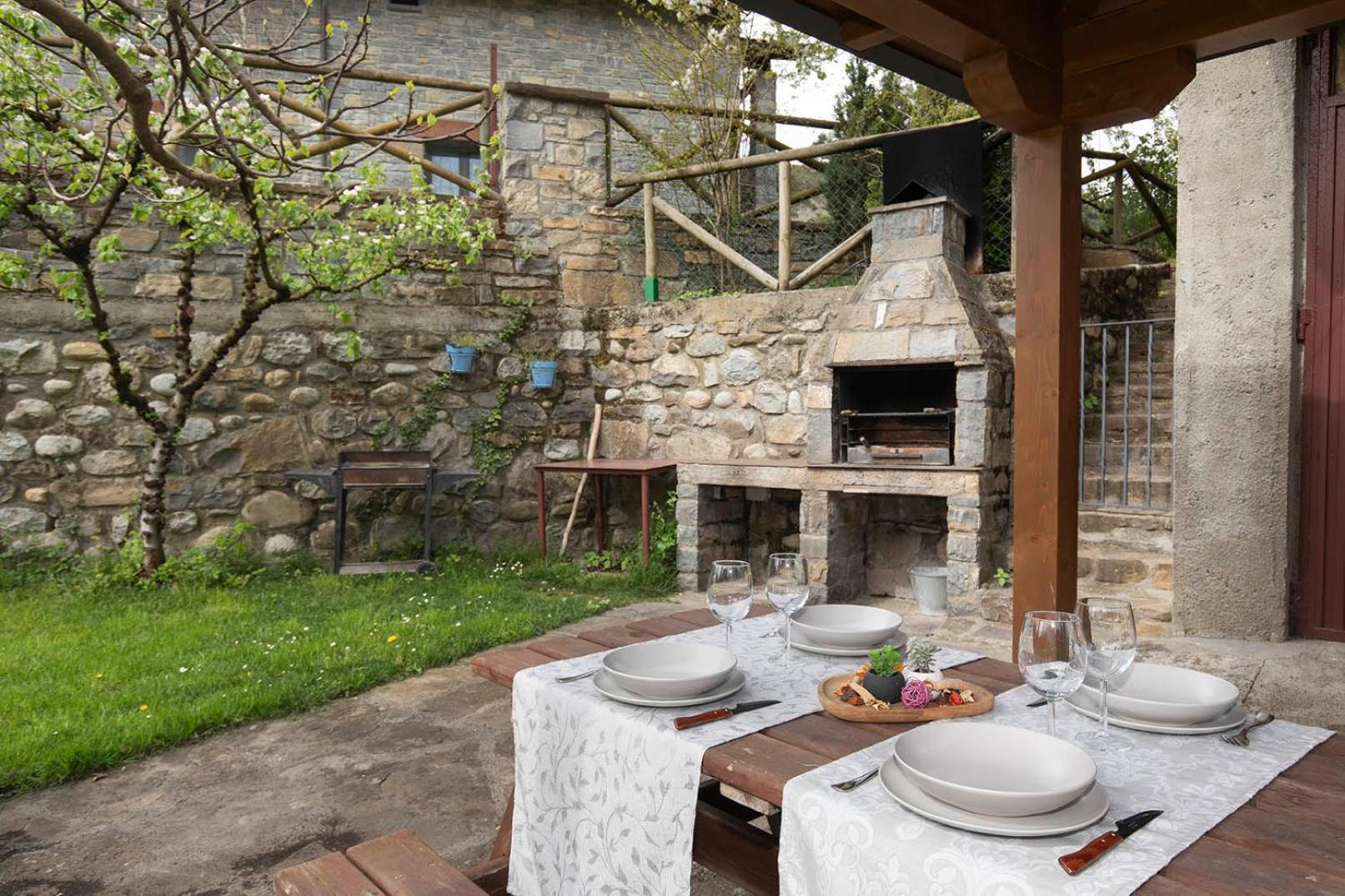 Casa Rural Sofia Ordesa Ескалона Екстер'єр фото
